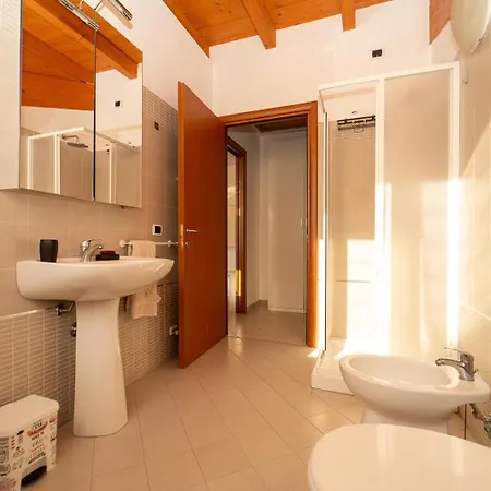 Fiera Salone Del Mobile, Con Parcheggio Gratuito Rho